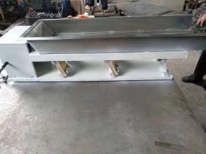電磁振動給料機(jī)驗機(jī)現(xiàn)場